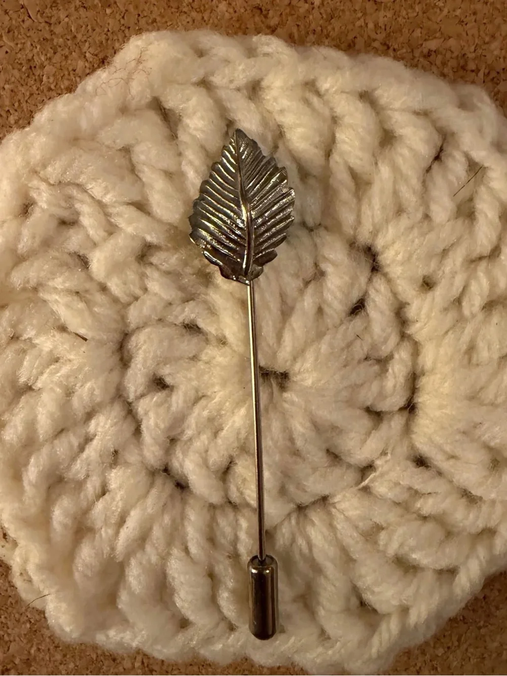 Vintage Silver Tone Textured Leaf Stick Pin Lapel Hat Scarf Pin | JW-005